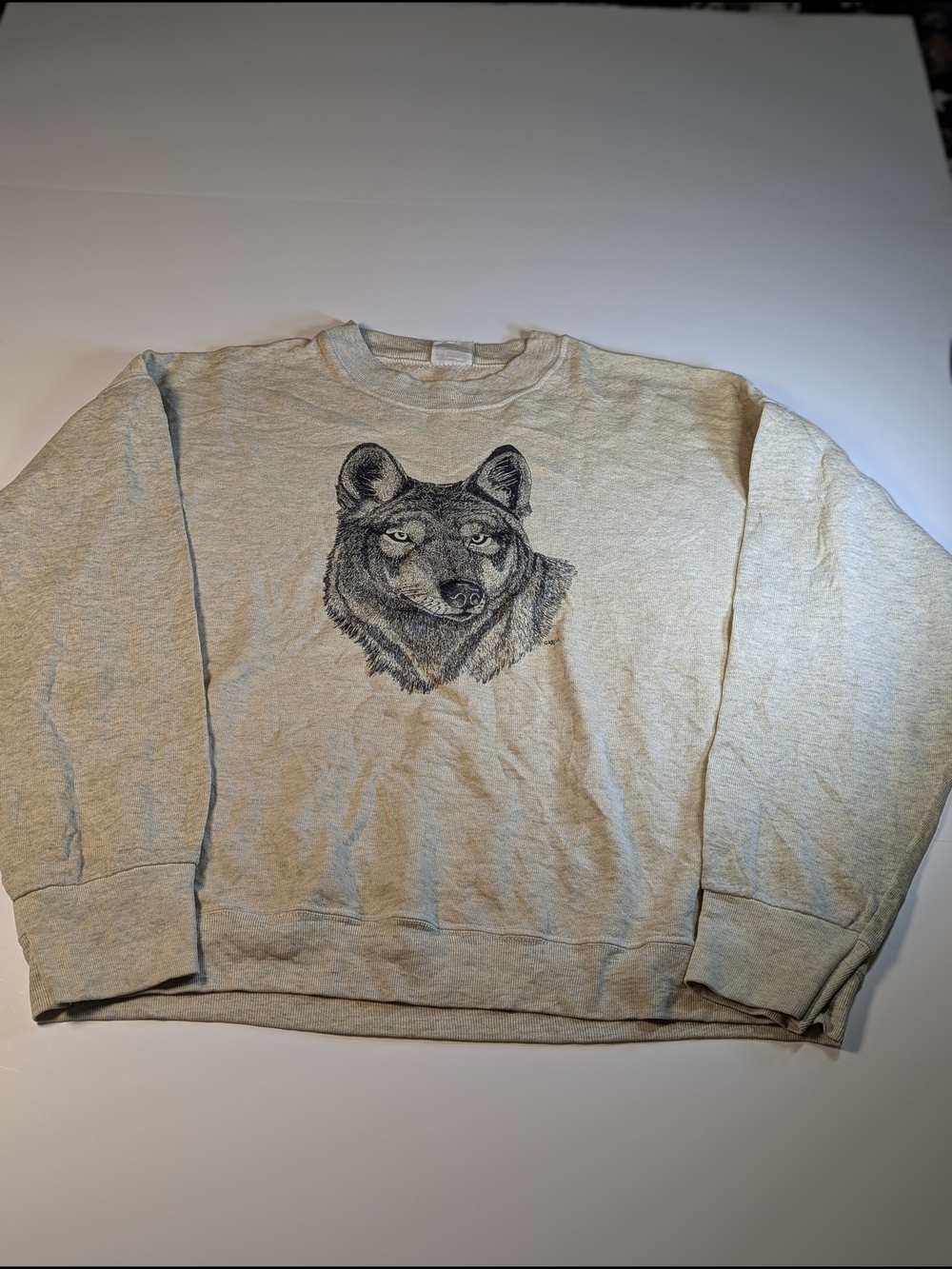 Vintage Fruit of the Loom Wolf Graphic Sweatshirt Size Large